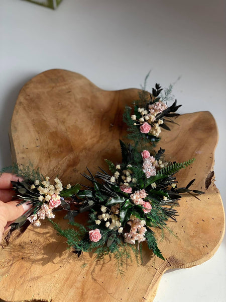 Natural preserved flower hair vine Bridal accessories Woodland wedding Greenery headpiece Forest wedding Blush flower hairpiece Magaela