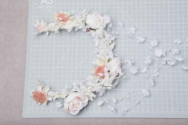 Romantic bridal half wreath Hair vines Wedding pastel headpiece Light peach Ivory wreath Crown for bride White half wreath Magaela Haarkranz