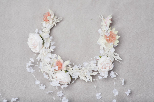 Romantic bridal half wreath Hair vines Wedding pastel headpiece Light peach Ivory wreath Crown for bride White half wreath Magaela Haarkranz