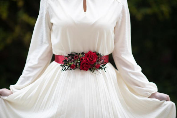 Wedding belt with red roses