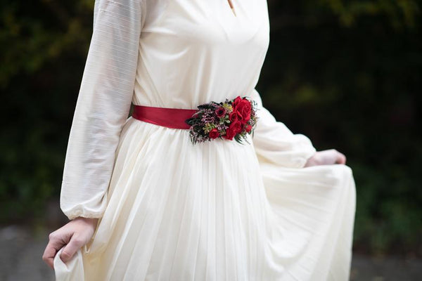 Wedding belt with red roses