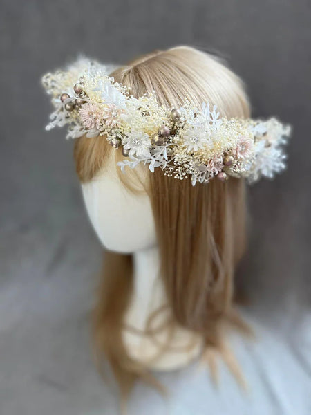 Ivory bridal wreath 2021 wedding Hair tiara Pastel hair crown Magaela accessories Handmade hochzeit wreath Romantic Bride Cream flower crown