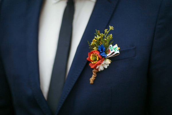 Folk flower boutonniere Meadow poppy flower buttonhole Accessories for groom Romantic corsage for groom Handmade groom's boutonniere Wedding accessories