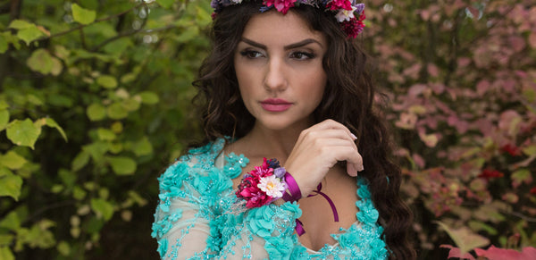 Romantic bracelet Floral bracelet Pink and violet wrist corsage Magenta Boho wedding  Bracelet for bride Bracelet for bridesmaid Fuchsia