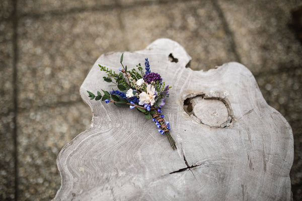 Purple boutonniere with lavender Groom's buttonhole Wedding corsage for groom  Magaela accessories Flower accessories Handmade boutonniere