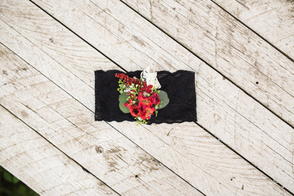 Wedding Garter Red and black garter Elegant garter Wedding accessories Flower Garter for bride Wedding garter Bridal floral Bridal garter