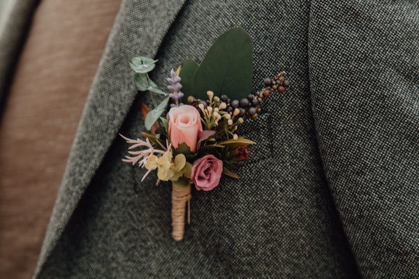 Flower boutonniere for groom Wedding corsage Men's accessories Romantic boutonniere Handmade groom's boutonniere Wedding accessories