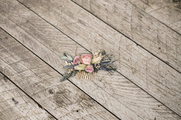 Decorative hair comb in pastel colours Wedding hair comb Floral hair comb Flower accessories Bridal hair comb Hair accessories Hair flowers