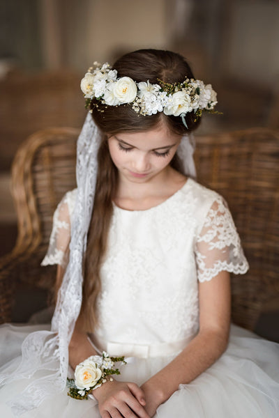 Flower communion bracelet Adjustable Bridesmaid bracelet Magaela accessories White floral bracelet 2021 Holy communion Flower girl Flower bracelet