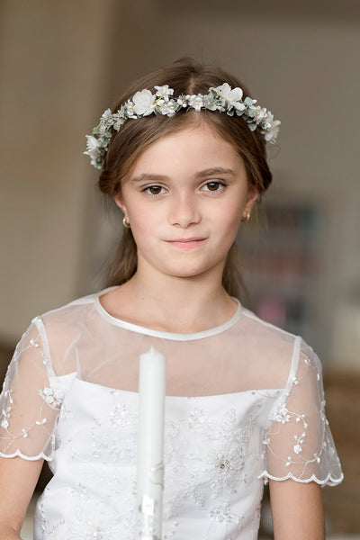 White hair crown for first holy communion Floral wreath Hair flowers Floral hair accessories Hair vine for girls Magaela Handmade