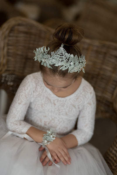 Silver/grey hair crown for 2021 first holy communion Floral wreath Floral accessories Hair accessories Magaela Handmade Hair crown handmade