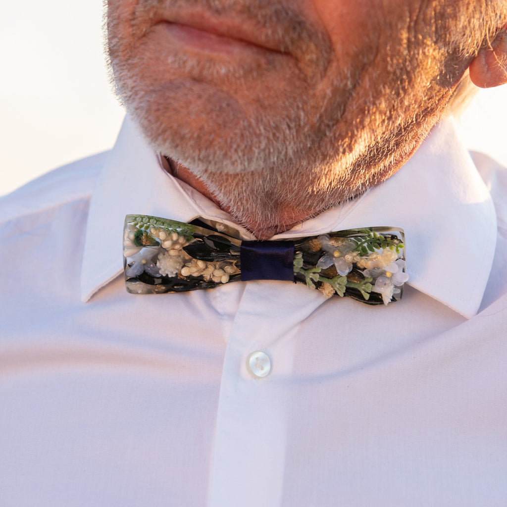 Navy Bow tie  Men's accessories Neckties Wedding accessories Floral bow tie Wooden bow tie Magaela accessories Resin bow tie Groom's bow tie