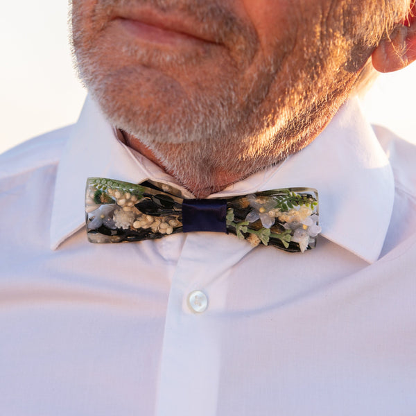 Navy Bow tie  Men's accessories Neckties Wedding accessories Floral bow tie Wooden bow tie Magaela accessories Resin bow tie Groom's bow tie