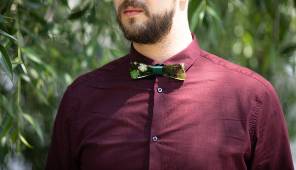 Greenery wooden resin bow tie with fern and succulents Men's accessories Wedding accessories Floral wooden bow tie Magaela accessories Resin