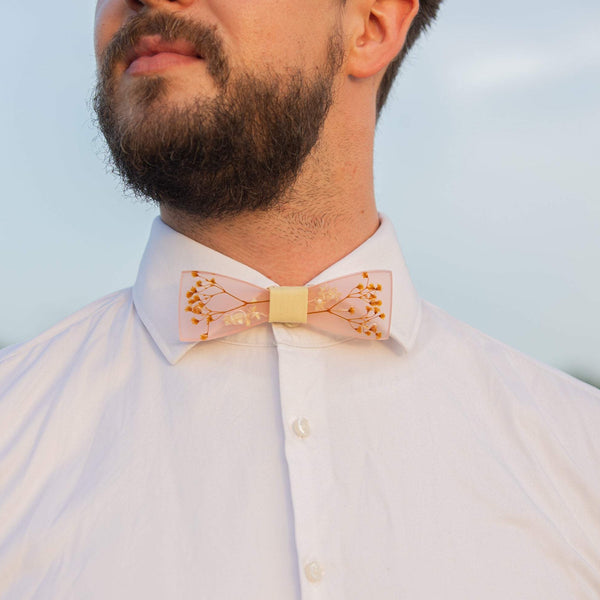 Bow tie with baby's breath Men's accessories Neckties Wedding accessories Floral bow tie Wooden bow tie Magaela accessories Resin