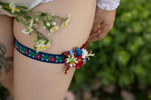 Folk wedding garter Bridal floral garter Handmade garter for bride Blue folk garter Colourful wedding garter Magaela accessories Wedding