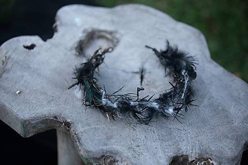 Halloween half wreath with spider web Black hair crown Halloween hairband Hair crown for halloween Black hairband Evil queen Mean queen