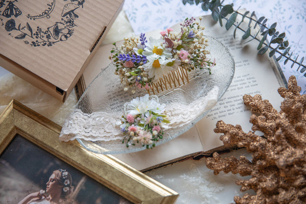 Meadow wedding hair comb with daisy Dried Flower bridal hair vine with baby's breath Pastel wedding comb with daisies Magaela accessories