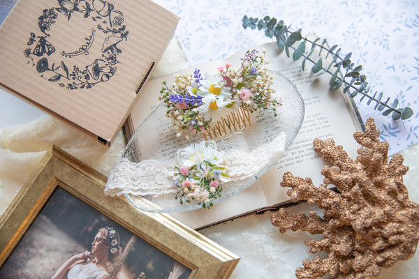 Meadow daisy bridal garter