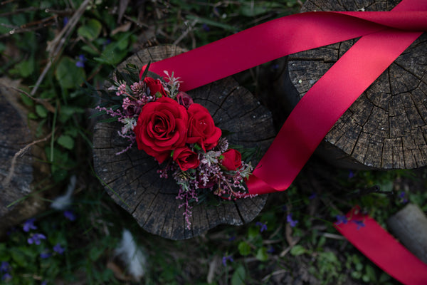 Wedding belt with red roses