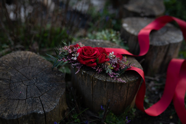 Wedding belt with red roses