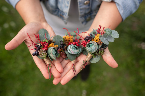 Wedding boutonniere in autumn colours Groom's boutonniere Flower boutonniere for groomsmen Bestman accessories Witness Magaela Handmade