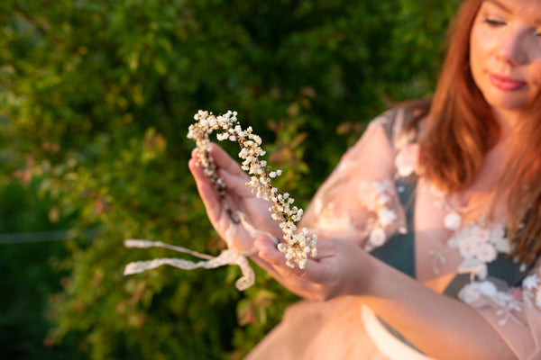Baby's breath flower crown Natural bridal hair wreath Preserved baby's breath crown Wedding accessories Crown for bride Magaela Flower vine