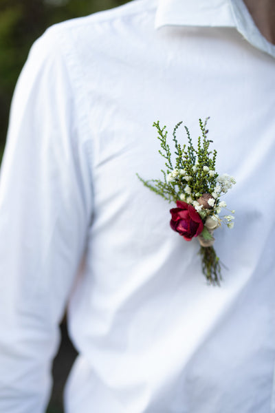 Burgundy boutonniere Groom's corsage Burgundy and ivory buttonhole Flower boutonniere for groom Handmade Magaela accessories