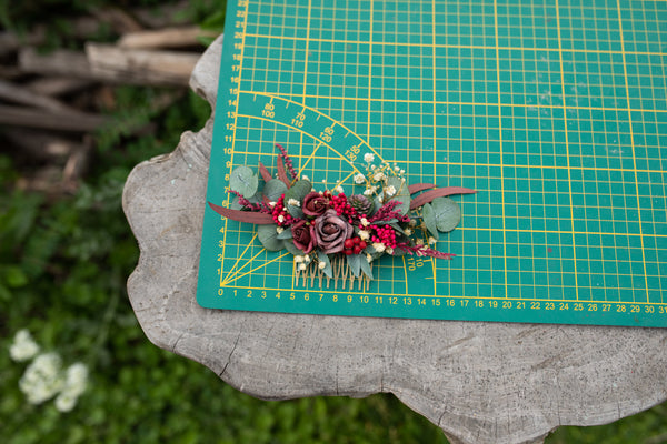 Burgundy wedding hair comb Bridal flower comb Magaela accessories Red wine flower jewellery Dark red roses Eucalyptus and Baby's breath comb