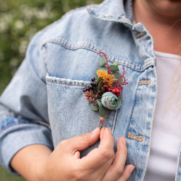 Wedding boutonniere in autumn colours Groom's boutonniere Flower boutonniere for groomsmen Bestman accessories Witness Magaela Handmade