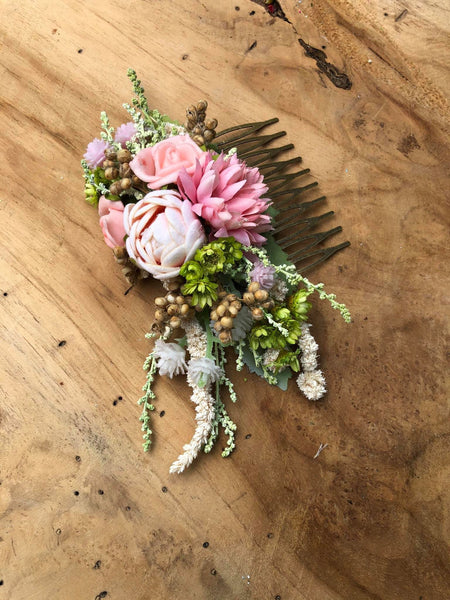 Pastel wedding hair comb Bridal flower comb Magaela accessories Romantic flower jewellery Peony romantic flower comb Wedding 2021