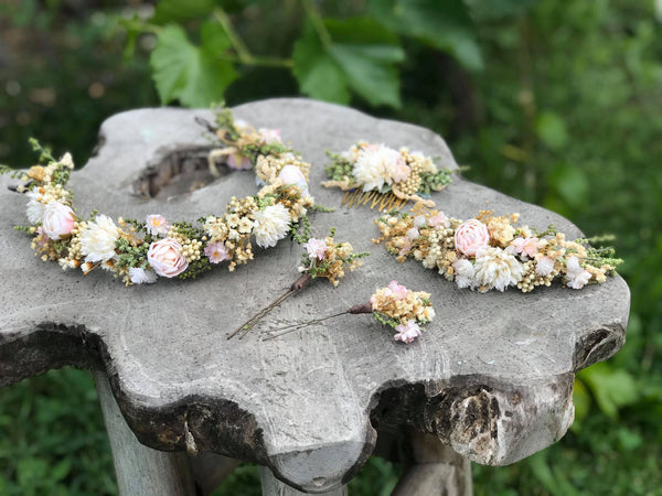 Wedding flower hair pins in pastel colours
