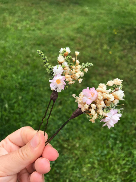 Wedding flower hair pins in pastel colours