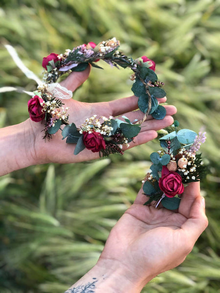 Burgundy boutonniere Eucalyptus boutonniere for groom Accessories for groom Wedding accessories Magaela Wedding 2021 Groom's corsage