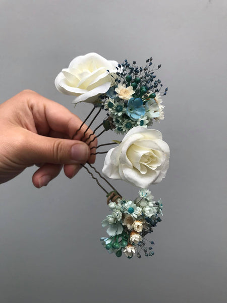 Blue and white flower hairpins Dried flower bridal hair pins Wedding floral accessories White hair pins Magaela accessories Bridal accessories