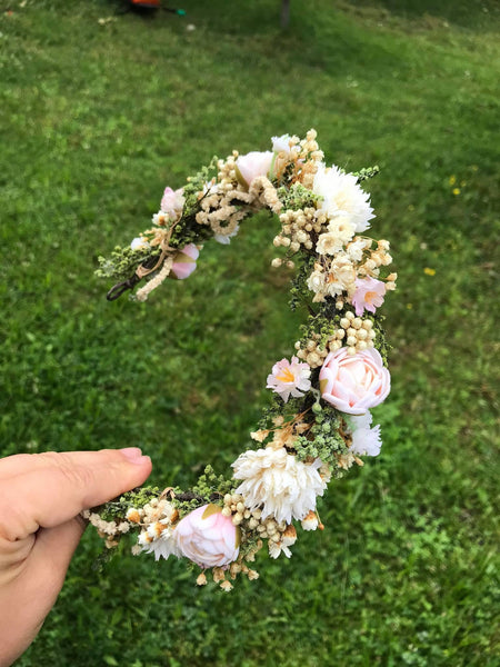 Wedding flower wreath Half crown in pastel colours Bridal accessories Hair accessories Pastel wedding wreath Handmade crown Baby's breath