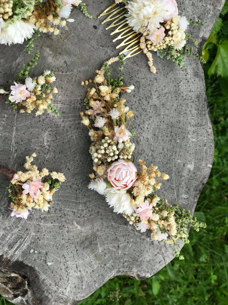 Wedding flower wreath Quarter crown in pastel colours Bridal accessories Hair accessories Pastel wedding wreath Handmade crown Baby's breath
