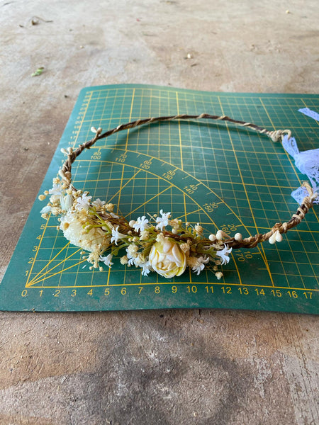 Ivory flower crown for mummy and daughter Beige Flower hair accessories Mother and daughter wreath Children's hair wreath Magaela