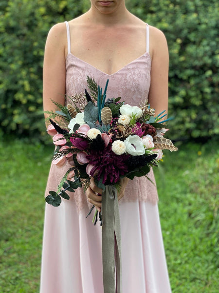 Elegant wedding bouquet Burgundy Ivory Bridal bouquet Flower Bridesmaid Bouquet Plum Artificial Bouquet Magaela accessories Personalised