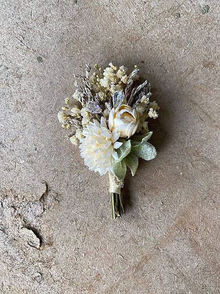 Romantic boutonniere in pastel colours Ivory buttonhole Handmade groom's corsage Wedding Ivory flower buttonhole