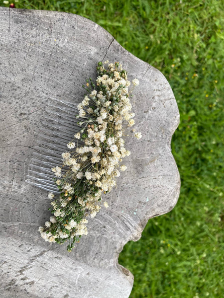 Ivory wedding flower comb Beige bridal hair comb Decorative baby's breath comb Flower accessories Magaela Preserved flowers Bridal comb