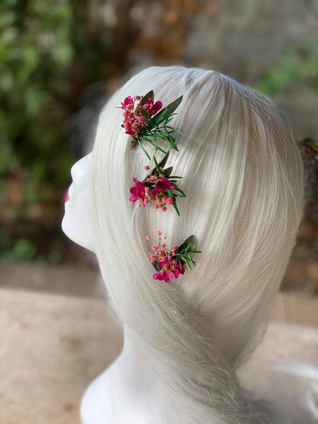 Pink flower hairpins for bride