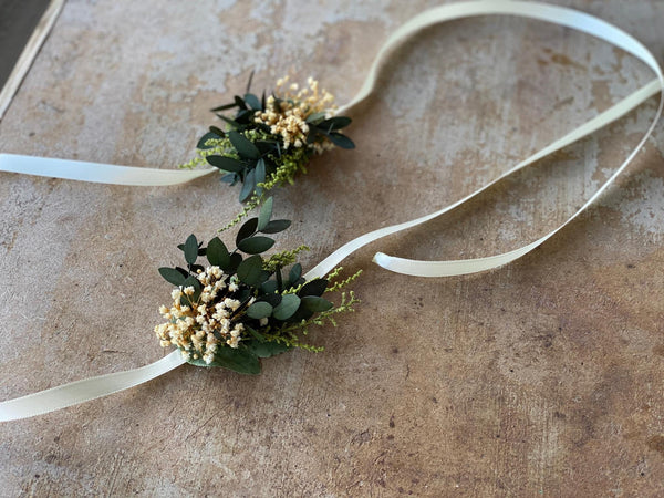 Greenery wedding bracelet Bridal flower bracelet  Flower wrist corsage for bridesmaid Magaela accessories Wedding accessories Flower jewelry