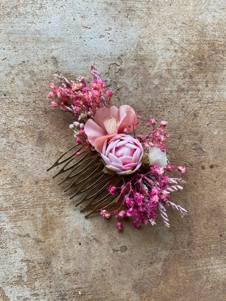 Pink flower hair comb Wedding hair comb Bridal accessories Pink flower comb Mini hair comb Small flower comb Magaela Natural Blumen haarkamm