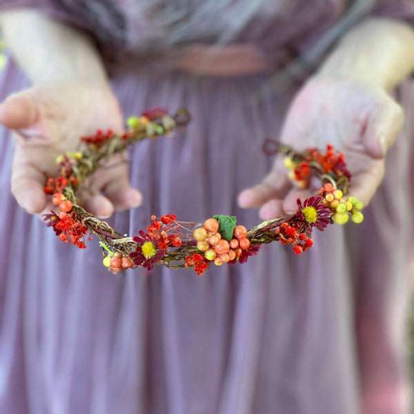 Autumn wedding half wreath with berries Bridal flower crown Hair jewellery Fall wedding Magaela accessories Handmade Red flower half wreath