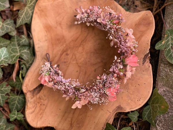 Romantic pink half wreath Wedding blush flower crown Pale pink bridal wreath Hochzeit haarkrone Blumen haarkranz Magaela accessories