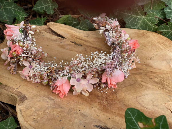 Romantic pink half wreath Wedding blush flower crown Pale pink bridal wreath Hochzeit haarkrone Blumen haarkranz Magaela accessories