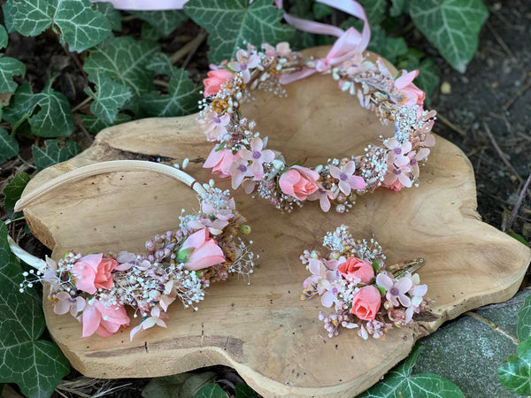 Newborn pink hair wreath Flower crown for daughter 1st birtday crown Romantic blush wreath Handmade flower crown Magaela Wedding Children