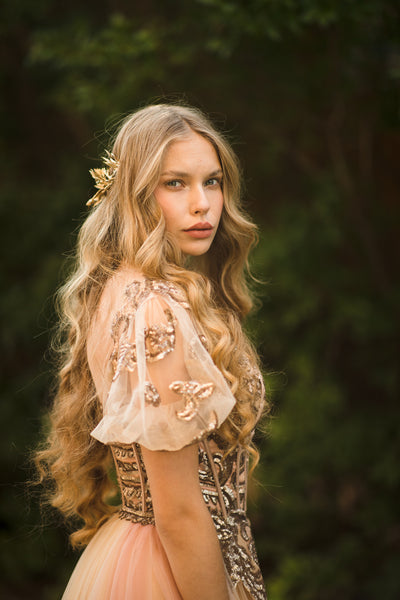 Golden floral wedding half crown Golden bridal hair vine Bridal wreath Wedding tiara Bridal hair piece Wedding accessory Magaela Handmade