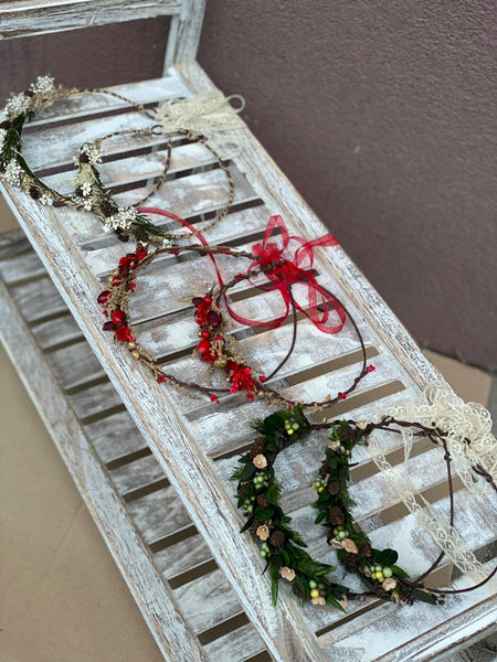 Christmas mom and daughter hair crown Red flower hair wreaths Winter photoshoot Mummy and daughter photoshoot Xmas present Magaela handmade
